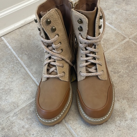 Cute boots! - Picture 2 of 2